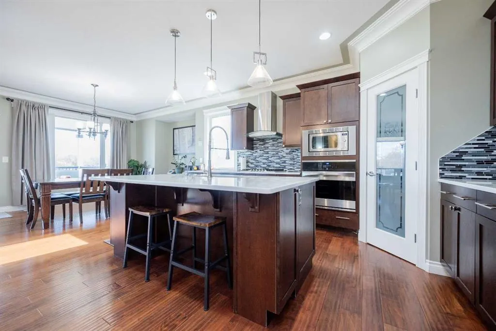 715051 85 Range Road, ##1