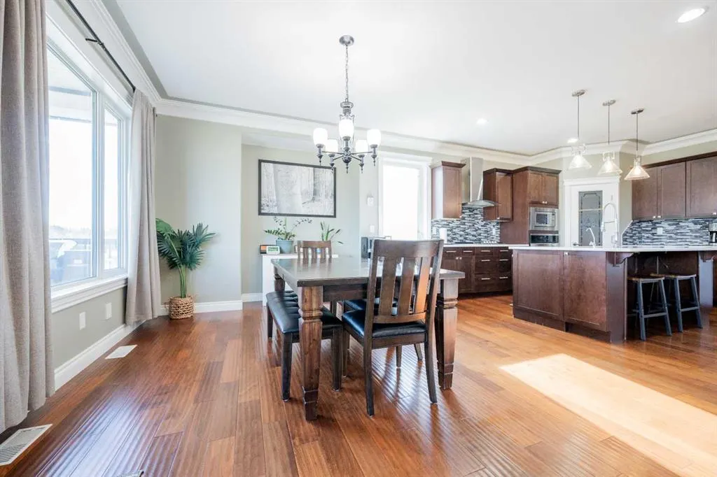 715051 85 Range Road, ##1
