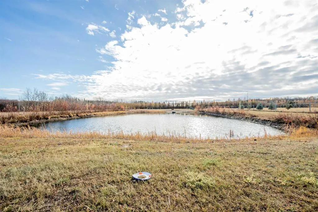 715051 85 Range Road, ##1