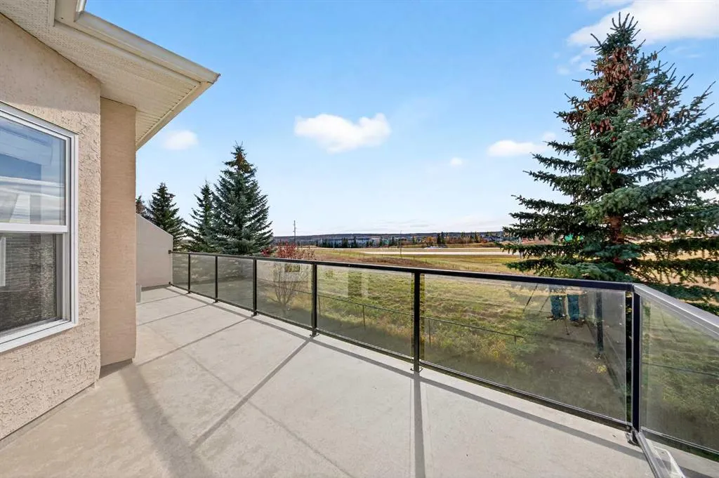 80 Sierra Morena Landing SW