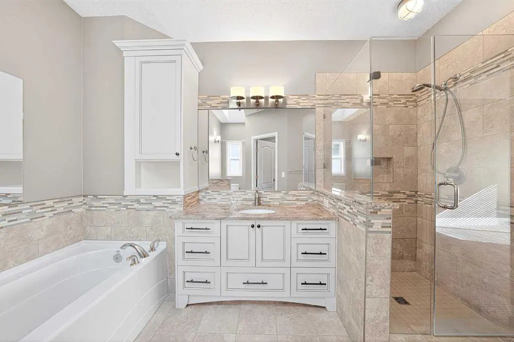 80 Sierra Morena Landing SW