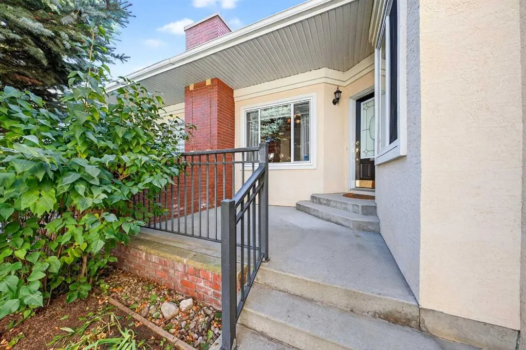 80 Sierra Morena Landing SW