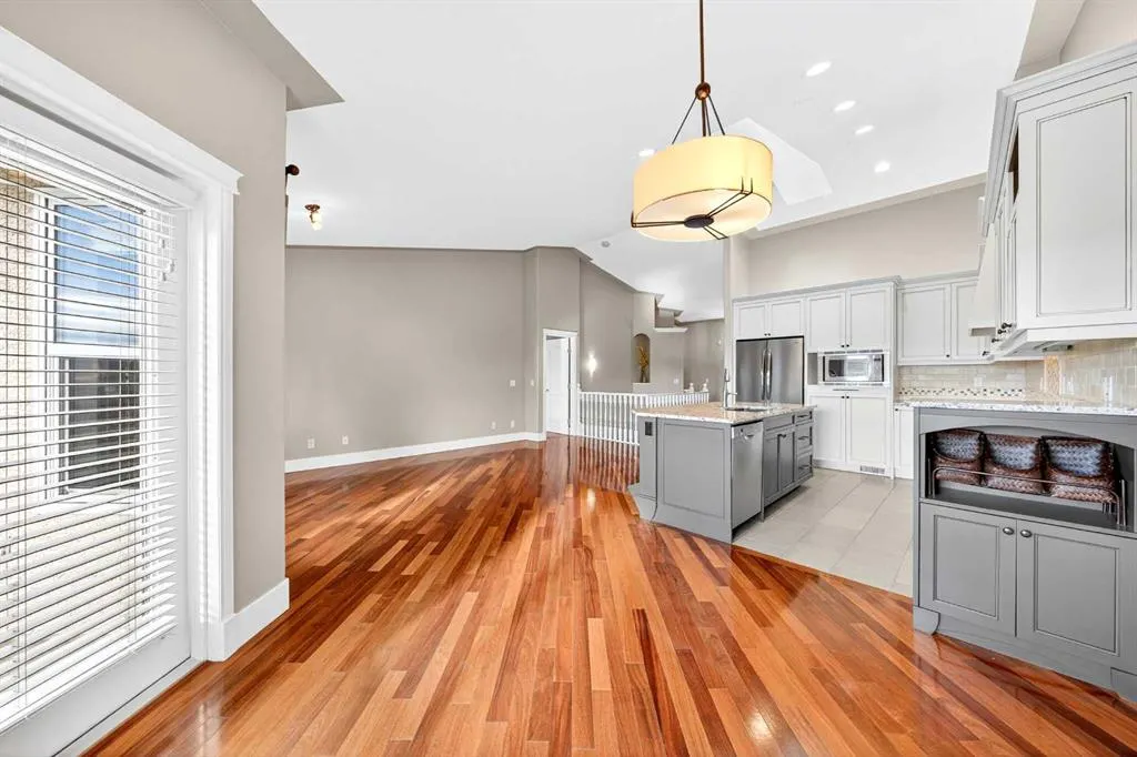80 Sierra Morena Landing SW