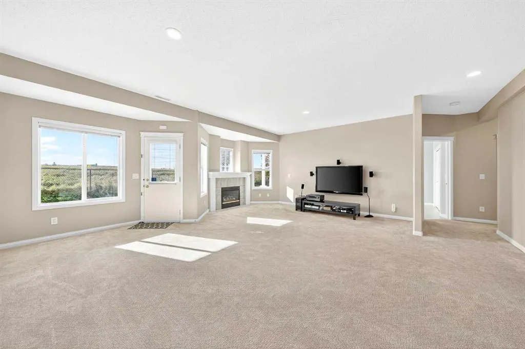80 Sierra Morena Landing SW
