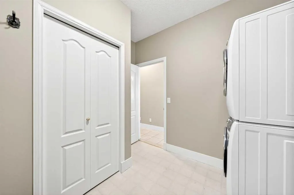 80 Sierra Morena Landing SW