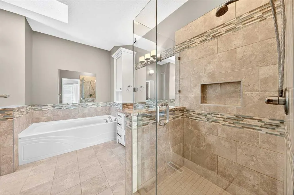80 Sierra Morena Landing SW