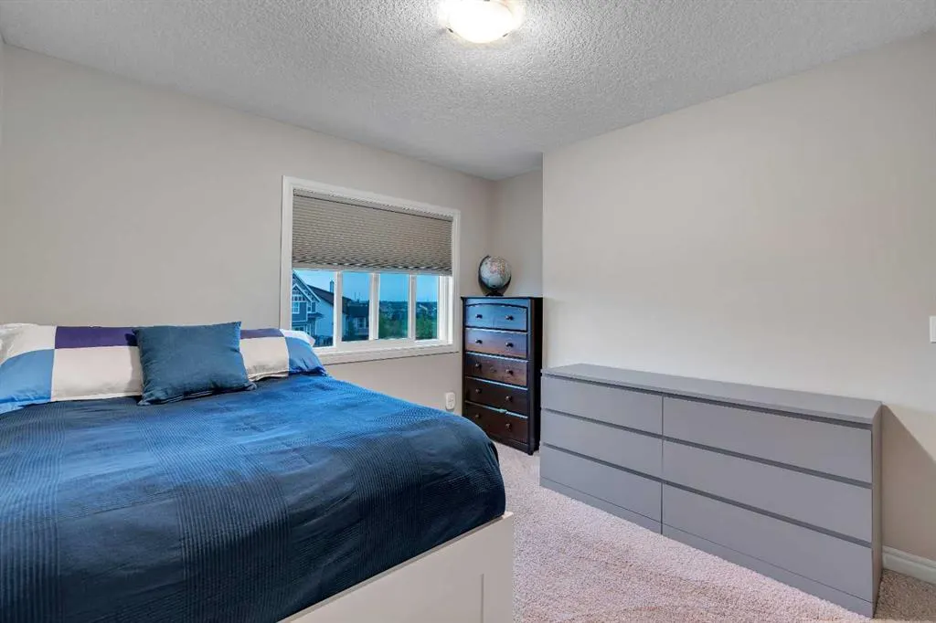 50 Masters Avenue SE