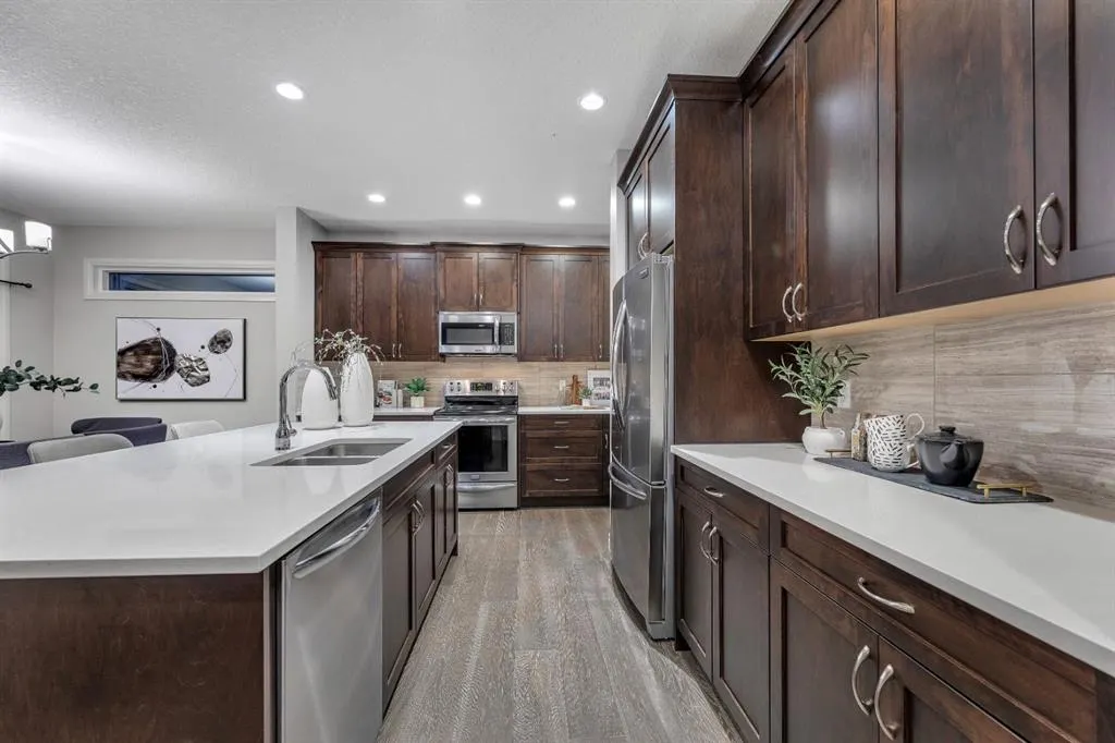 50 Masters Avenue SE