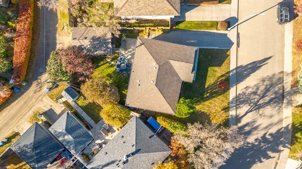 89 Woodlark Drive SW