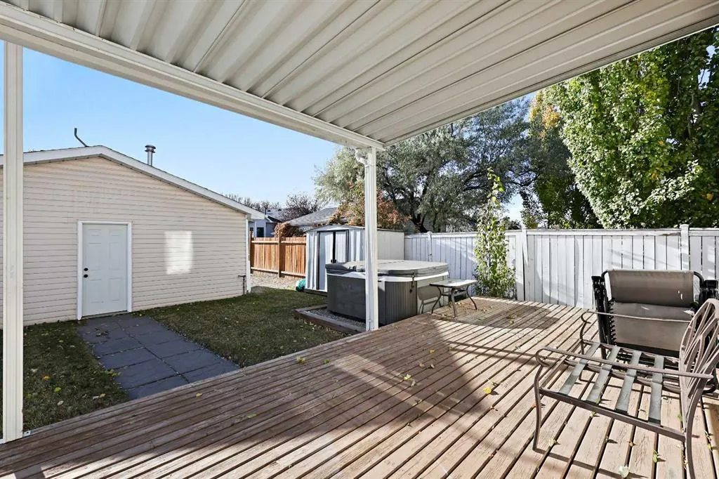 23 Inverness Gardens SE