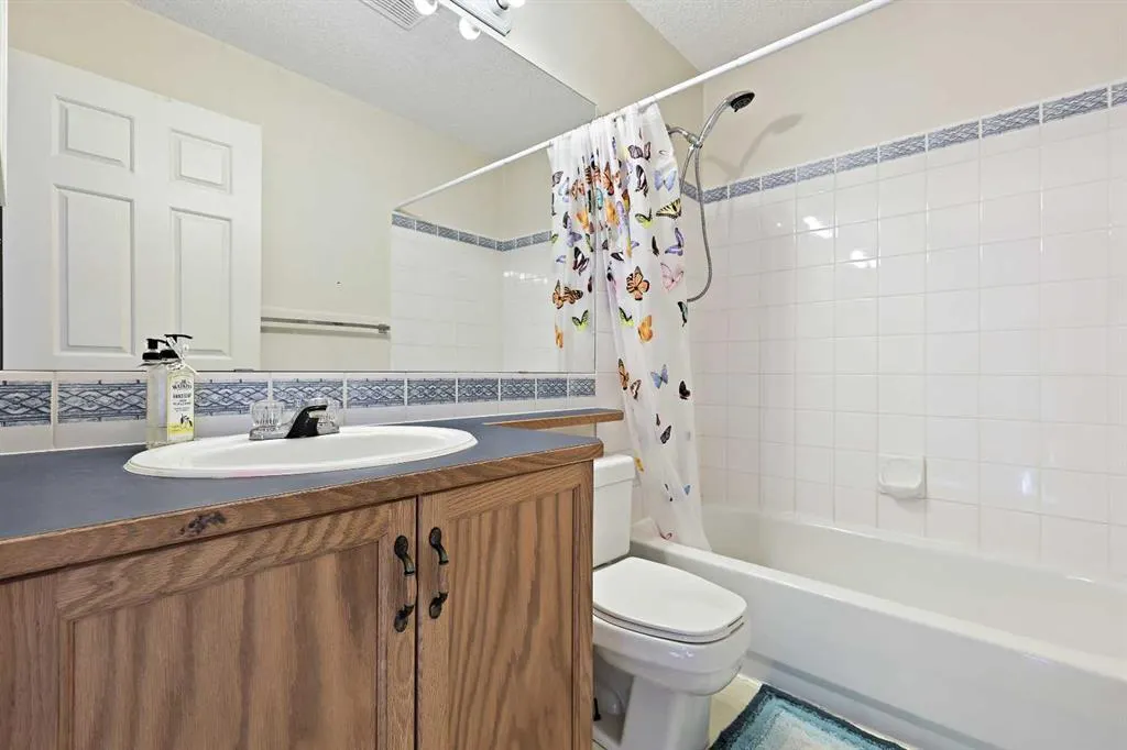 23 Inverness Gardens SE