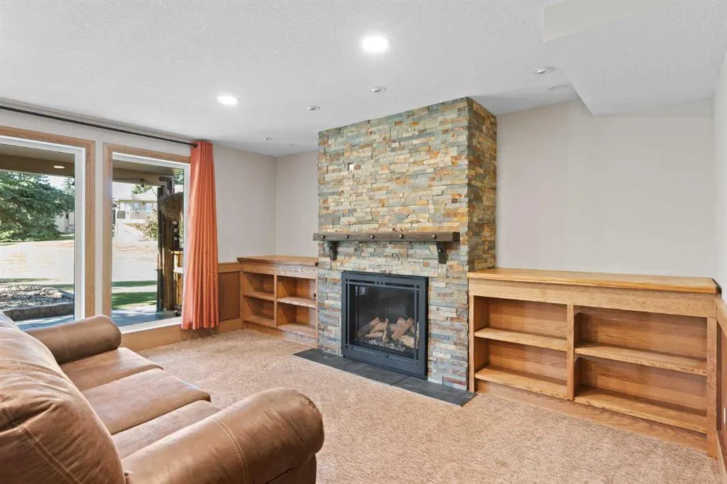 627 High View Park NW