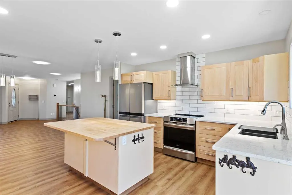 627 High View Park NW