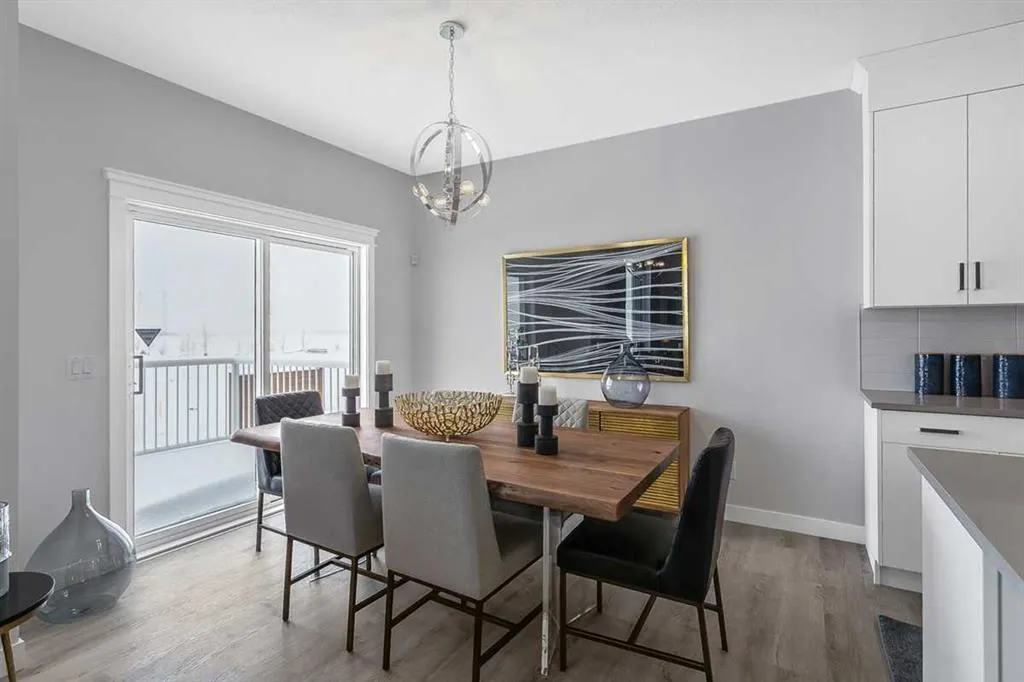 286 Hotchkiss Manor SE