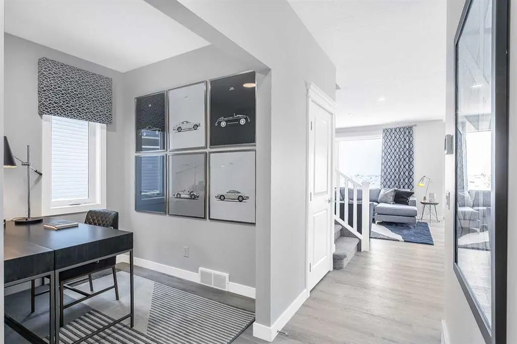 286 Hotchkiss Manor SE