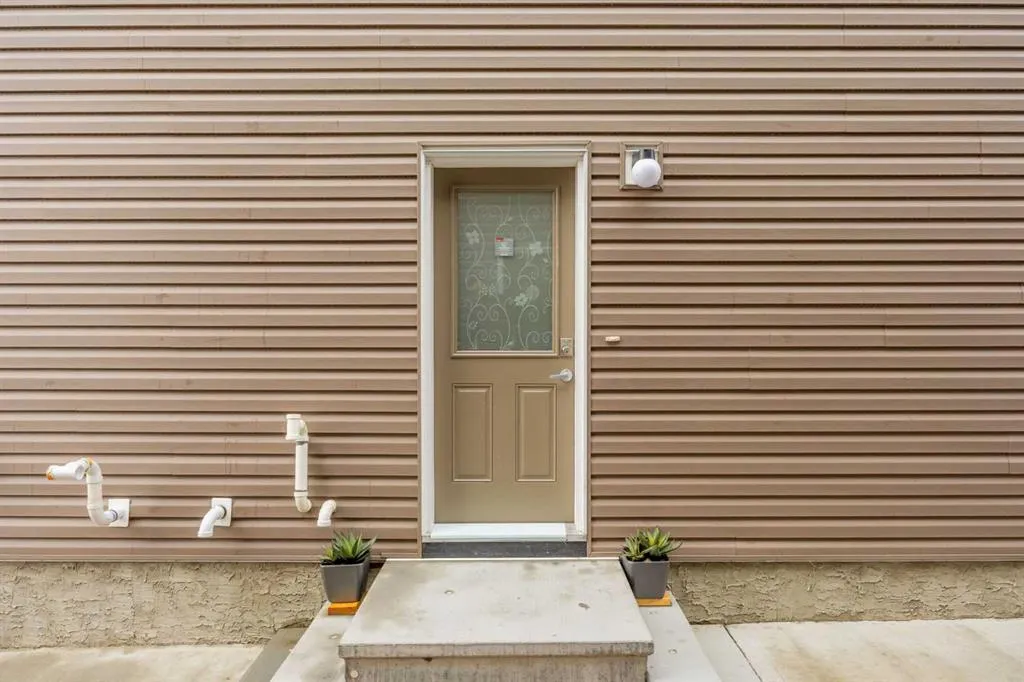 288 Cornerbrook Drive NE