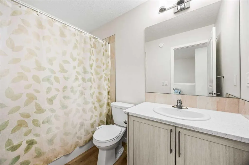 288 Cornerbrook Drive NE