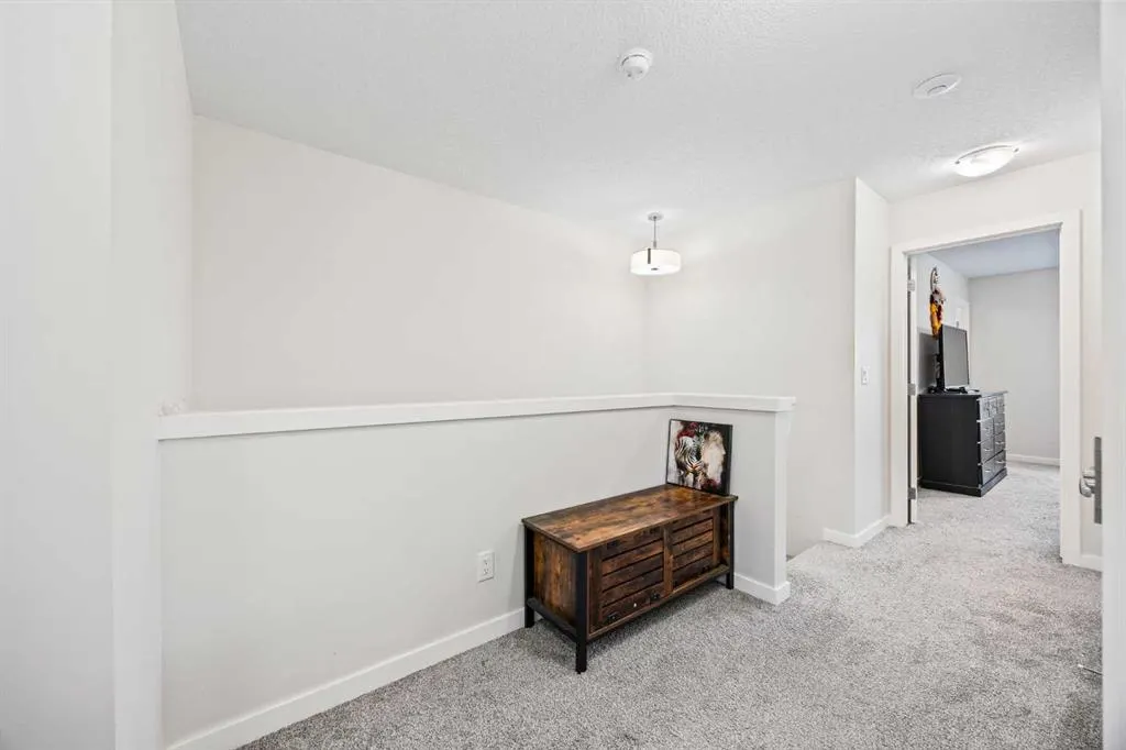 288 Cornerbrook Drive NE
