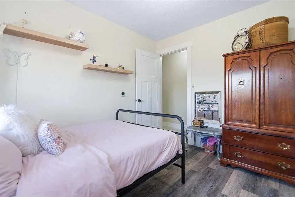 41243 Range Road 205