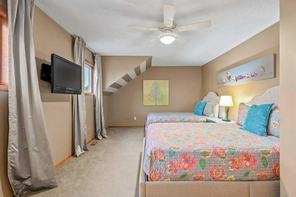 116 Sunlake Gardens SE