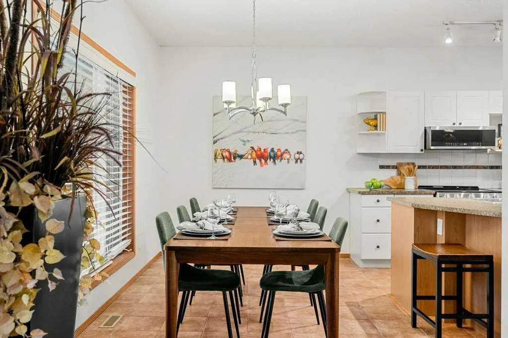 116 Sunlake Gardens SE