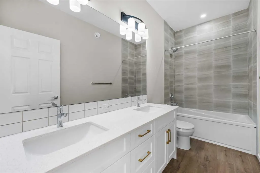 3074 Southwinds Place SW