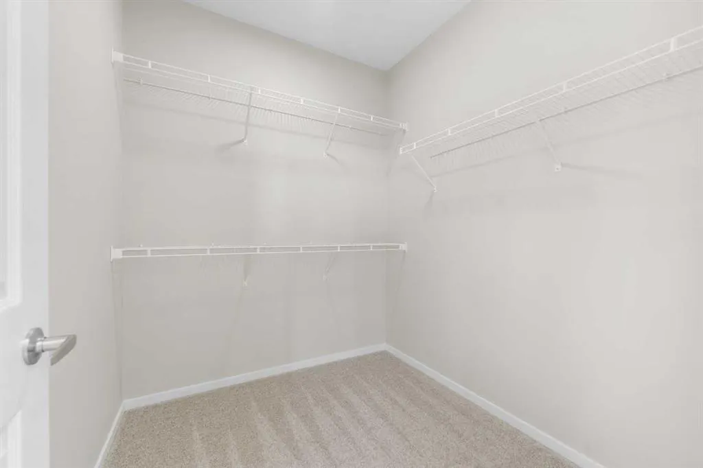 3074 Southwinds Place SW