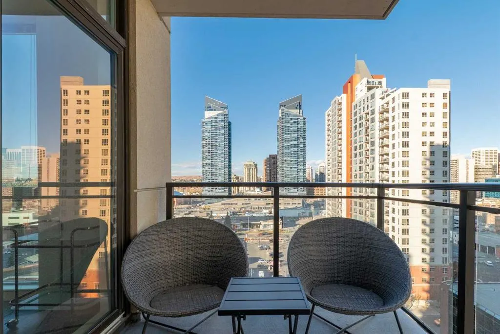 1118 12 Avenue SW, #1204