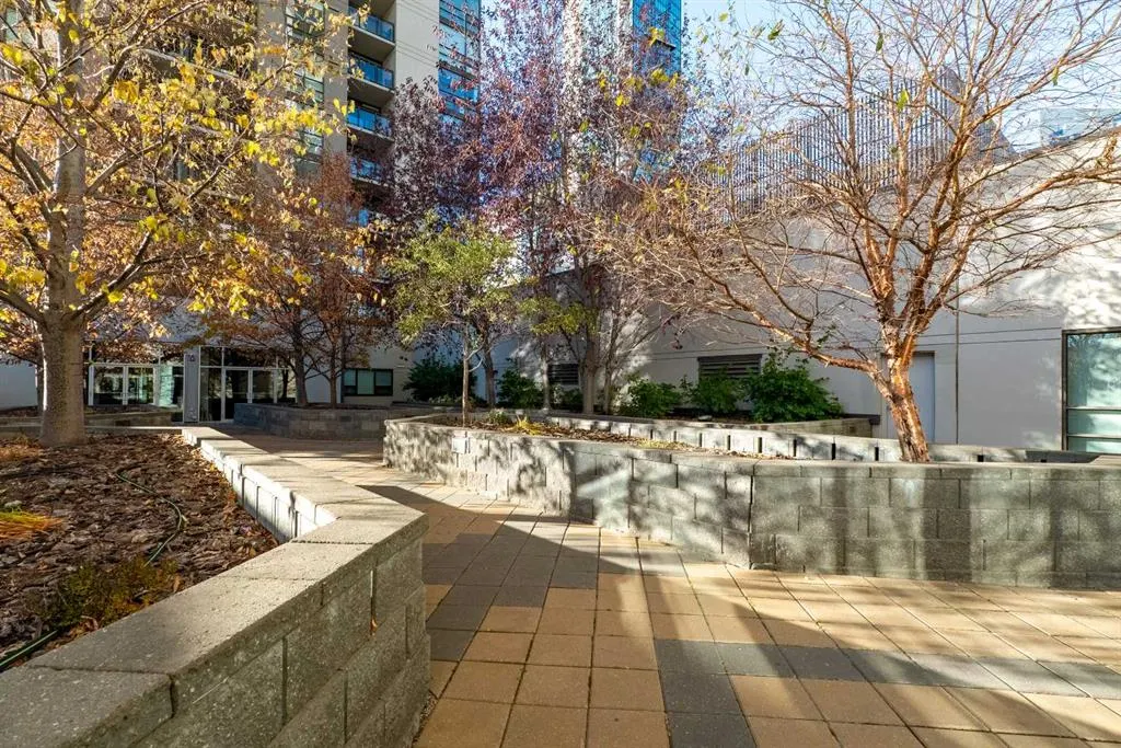 1118 12 Avenue SW, #1204