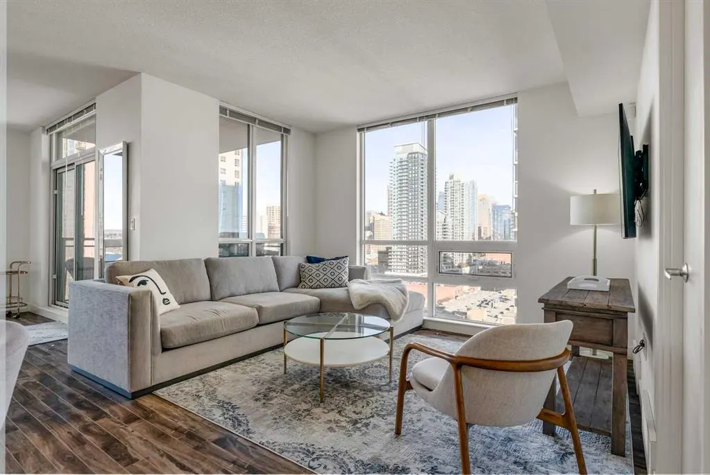 1118 12 Avenue SW, #1204