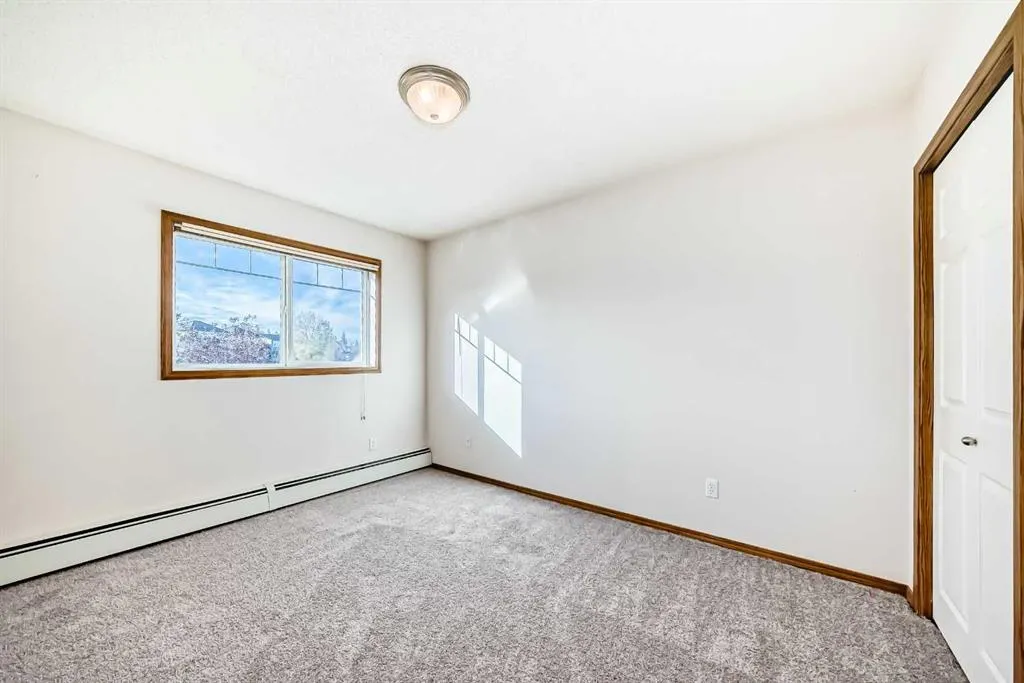 11 Somervale View SW, #306