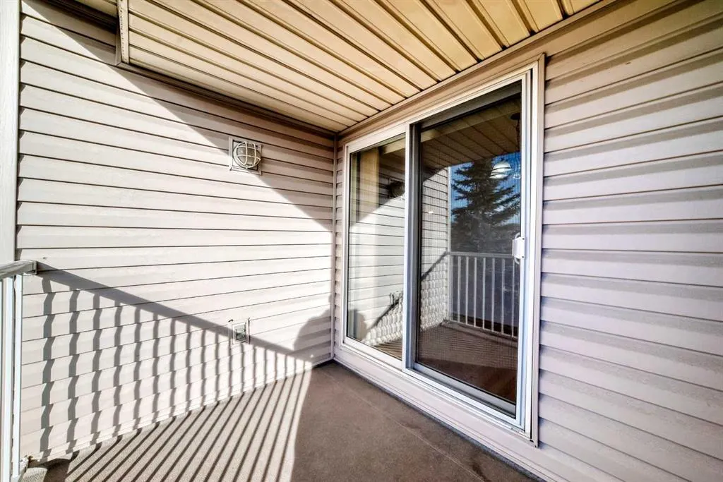 11 Somervale View SW, #306