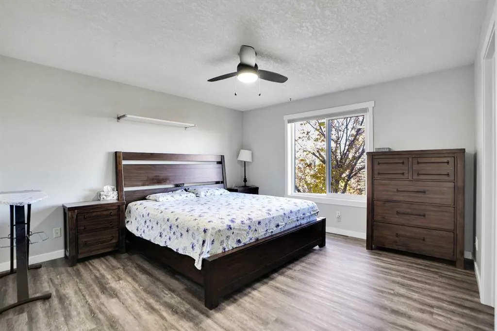 5 Coville Gardens NE