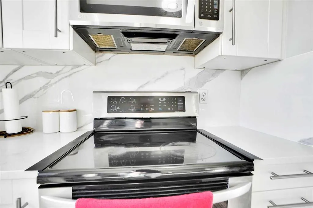5 Coville Gardens NE