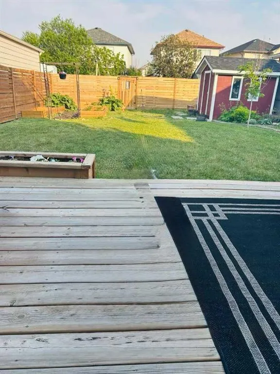 5 Coville Gardens NE