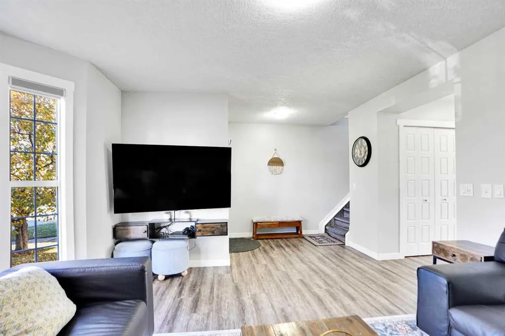 5 Coville Gardens NE