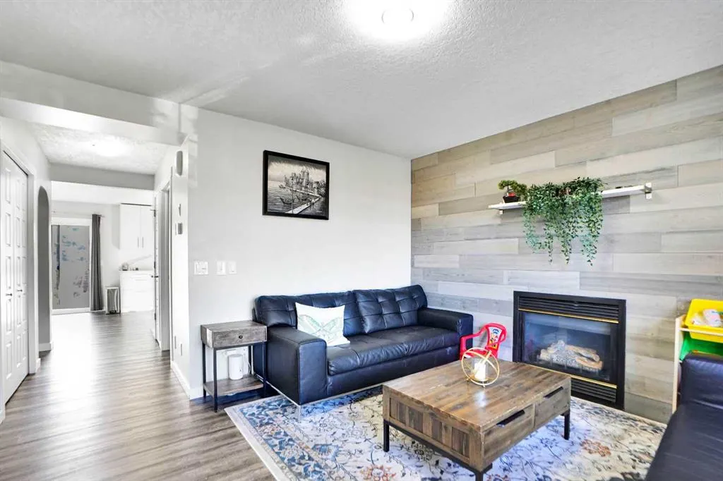 5 Coville Gardens NE