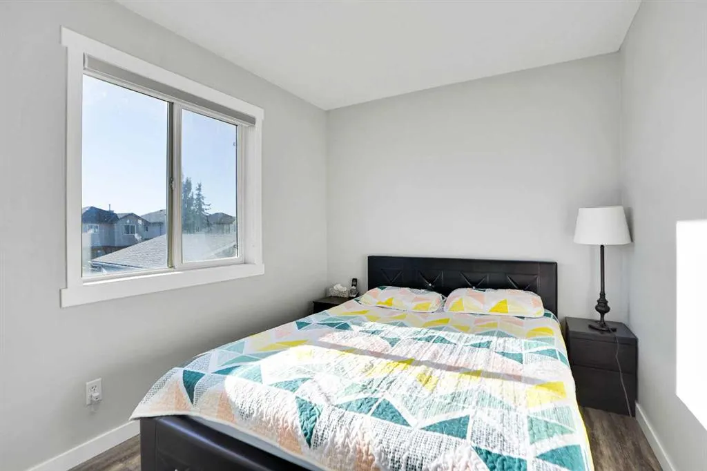 5 Coville Gardens NE