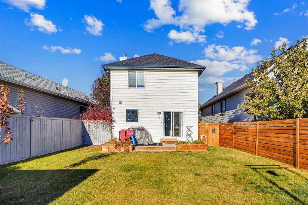 5 Coville Gardens NE