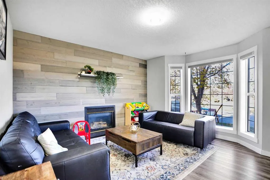 5 Coville Gardens NE