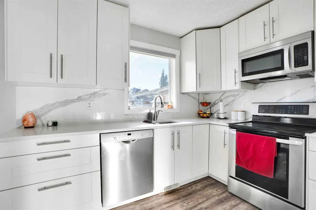 5 Coville Gardens NE