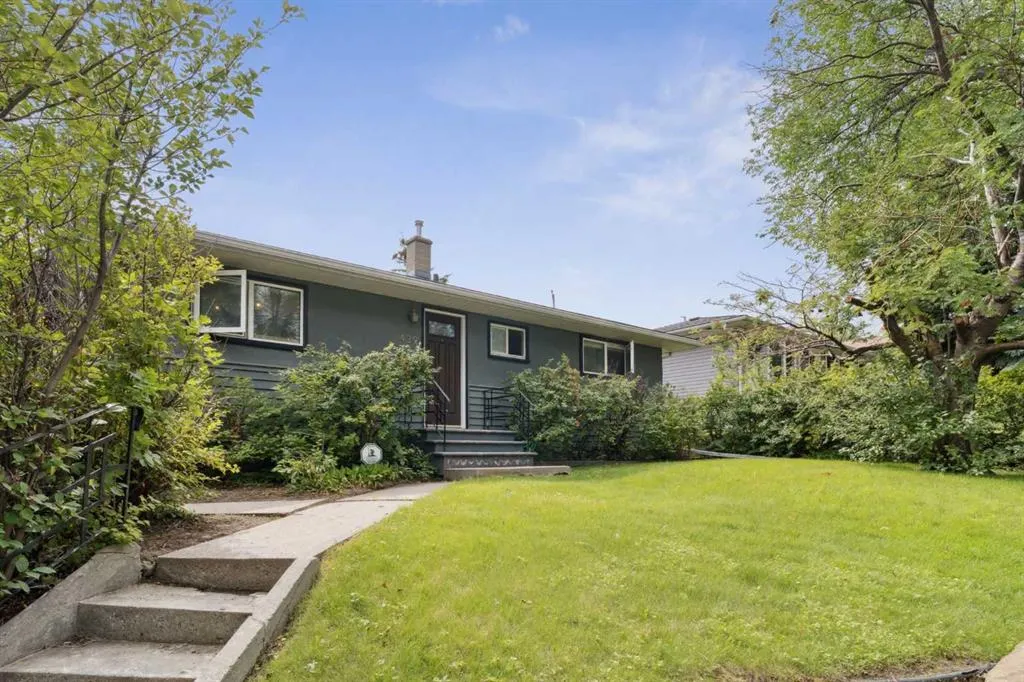 439 Hendon Drive NW