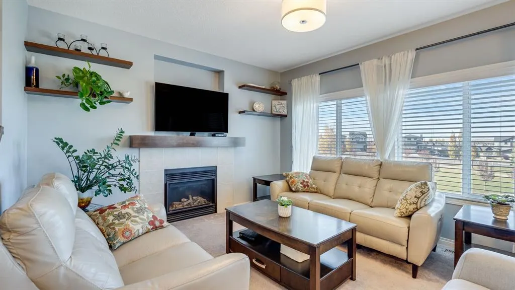 343 Hillcrest Heights SW