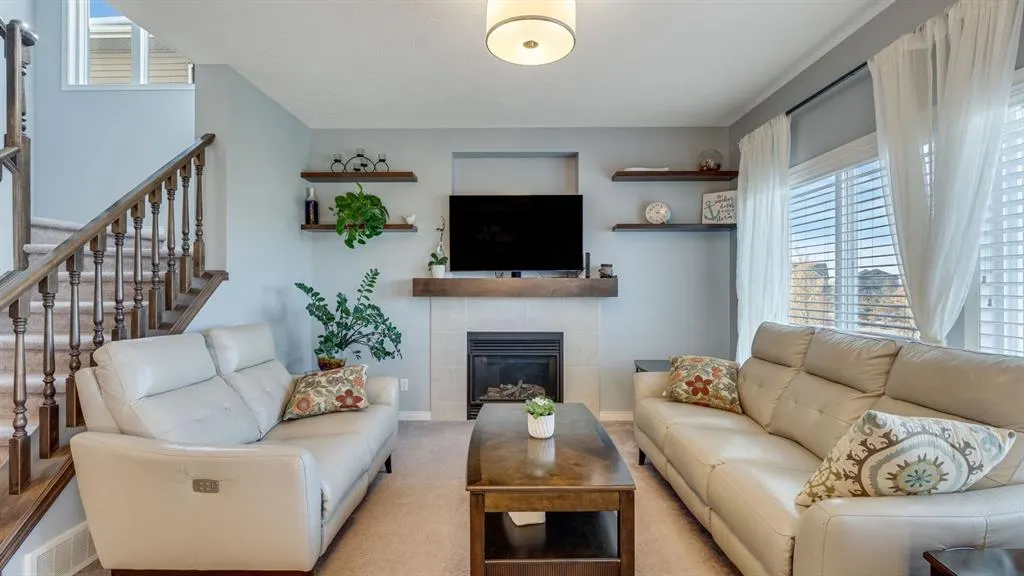 343 Hillcrest Heights SW