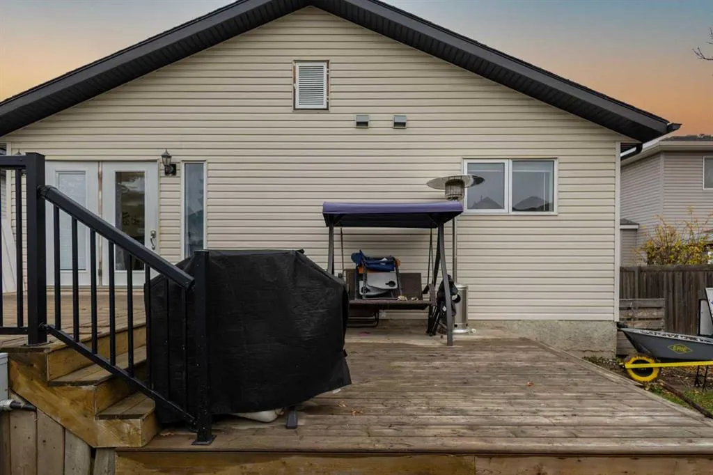 333 Lindstrom Crescent