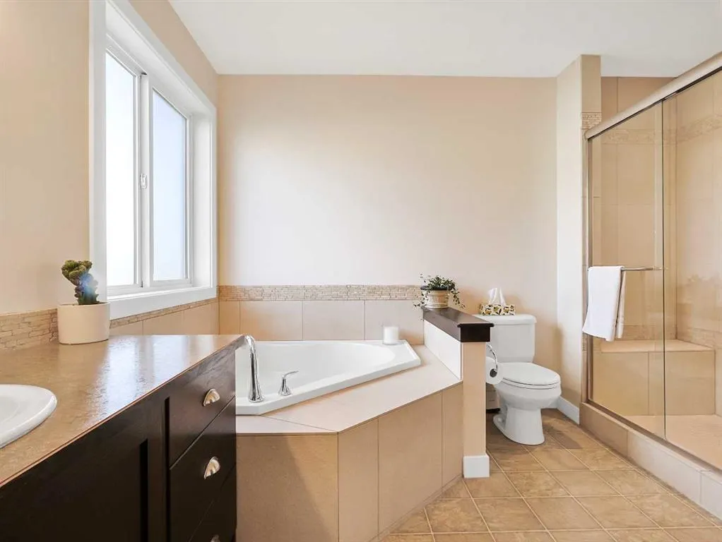 50 Elgin Meadows Green SE