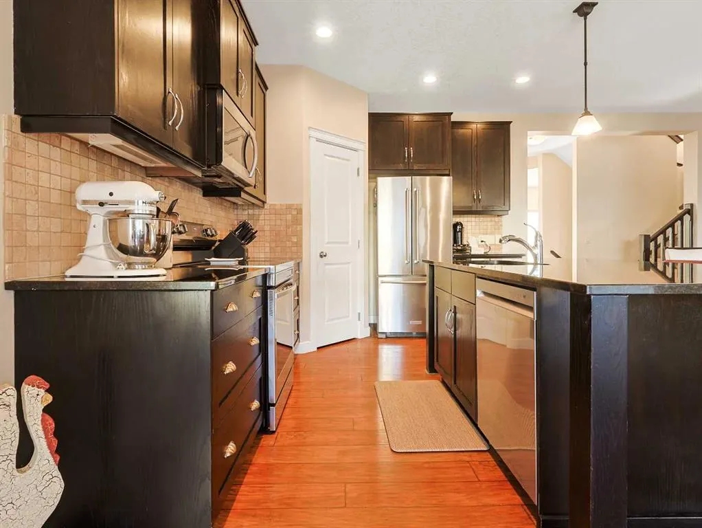 50 Elgin Meadows Green SE