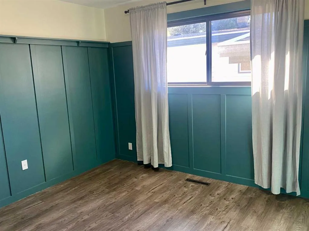 2015 16 Avenue S