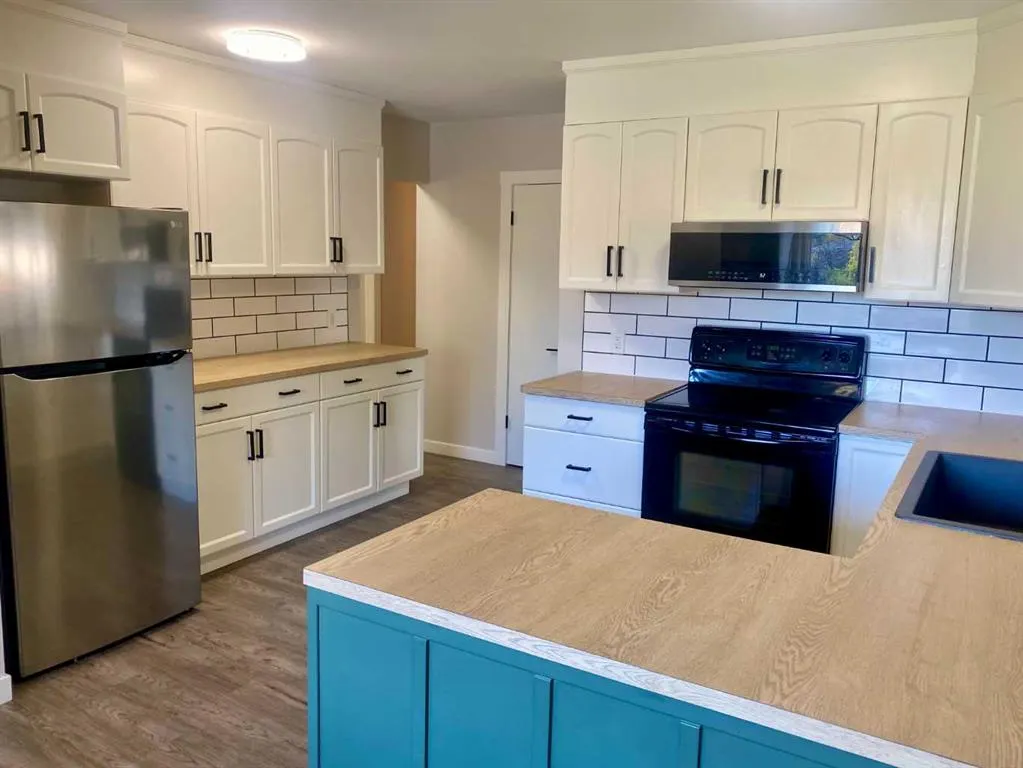 2015 16 Avenue S