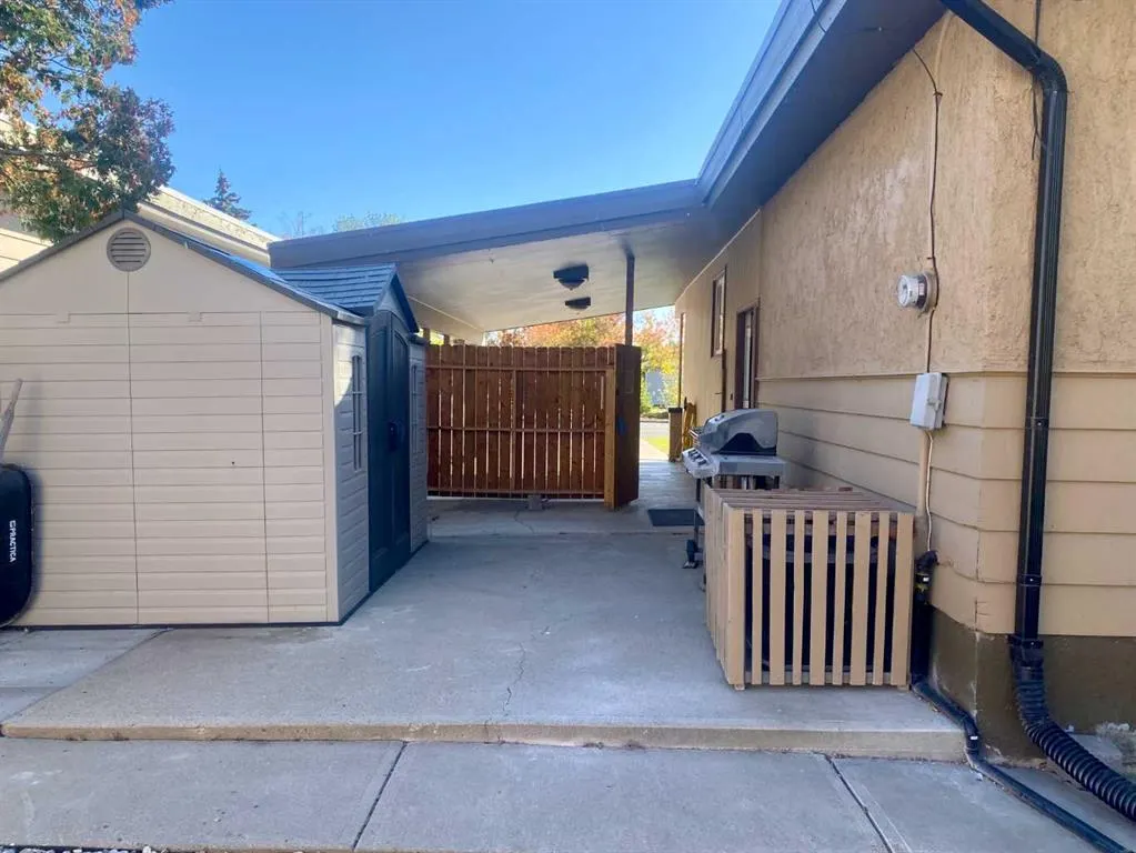 2015 16 Avenue S